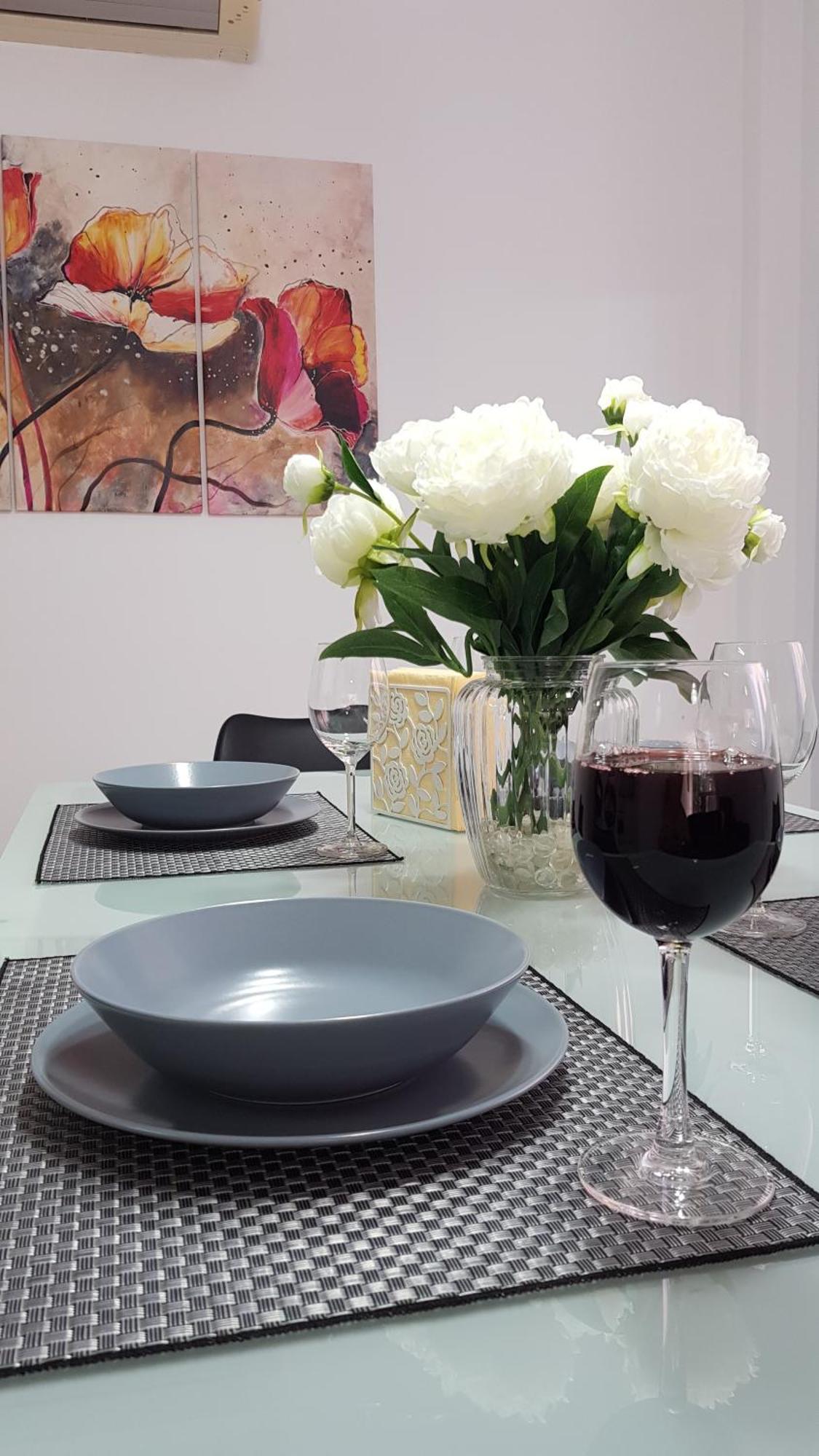 Paradise Gardens Iv 2 Bd Amazing